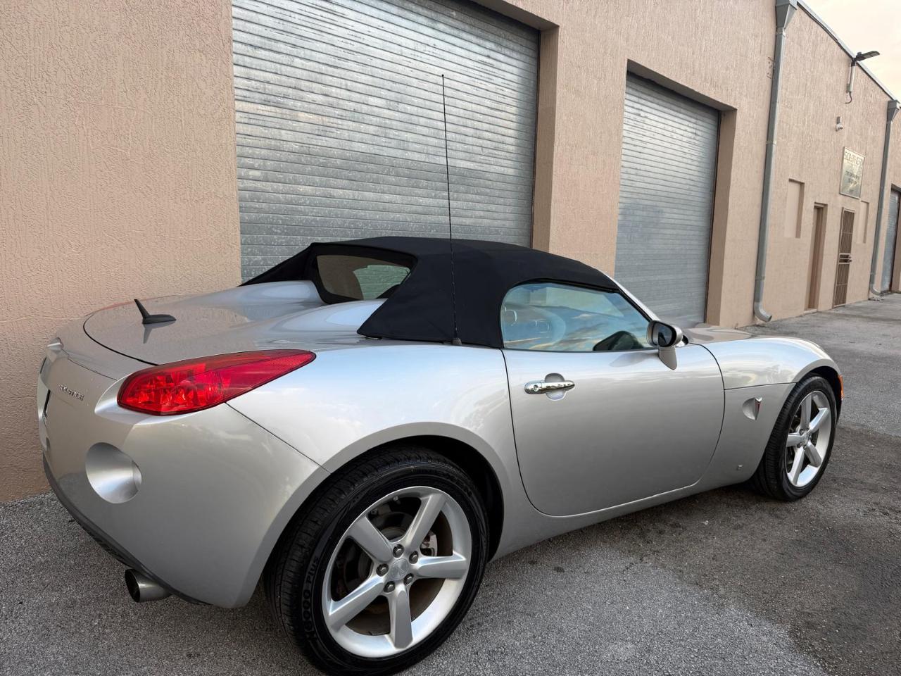 Pontiac Solstice 2dr Conv 2009