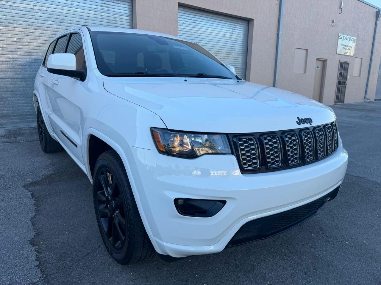 Jeep Grand Cherokee Altitude 4x2 2019