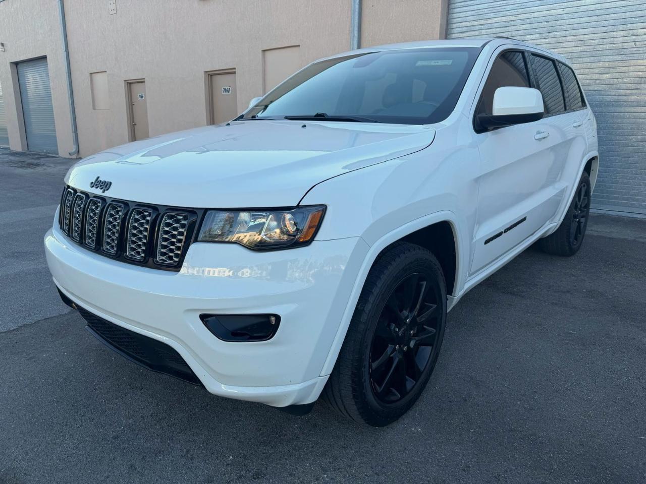 Jeep Grand Cherokee Altitude 4x2 2019