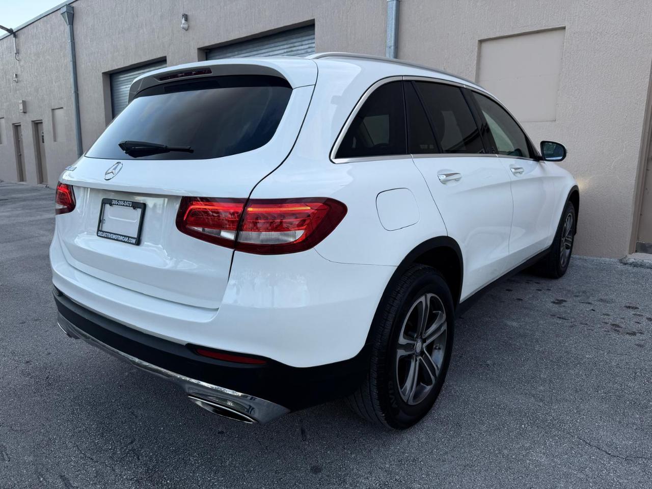 Mercedes-Benz GLC RWD 4dr GLC 300 2016