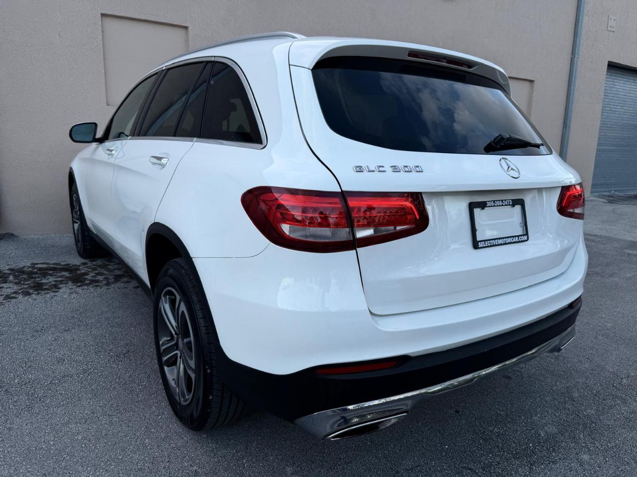 Mercedes-Benz GLC RWD 4dr GLC 300 2016