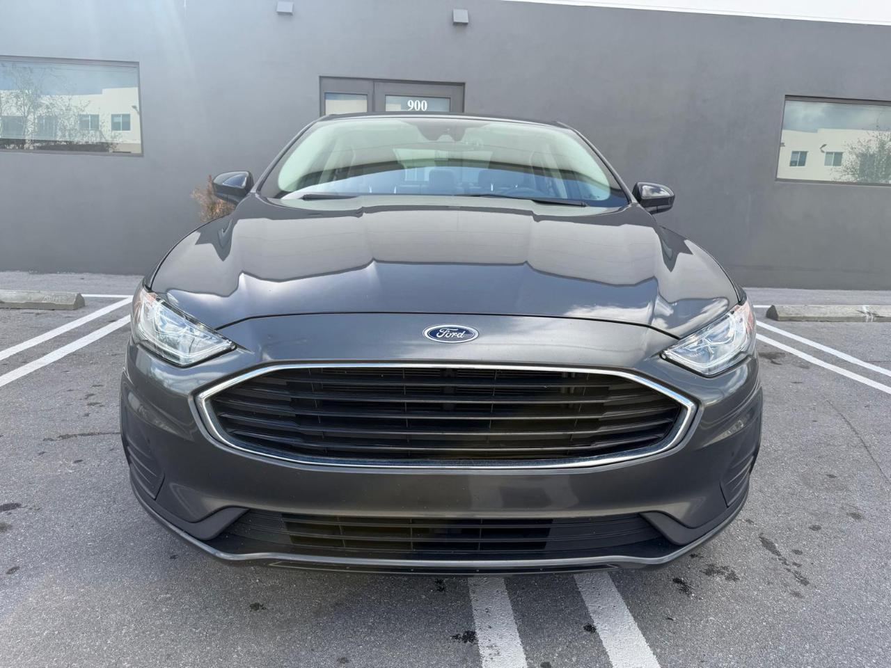 Ford Fusion S FWD 2020