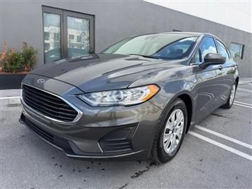 2020 Ford Fusion S FWD