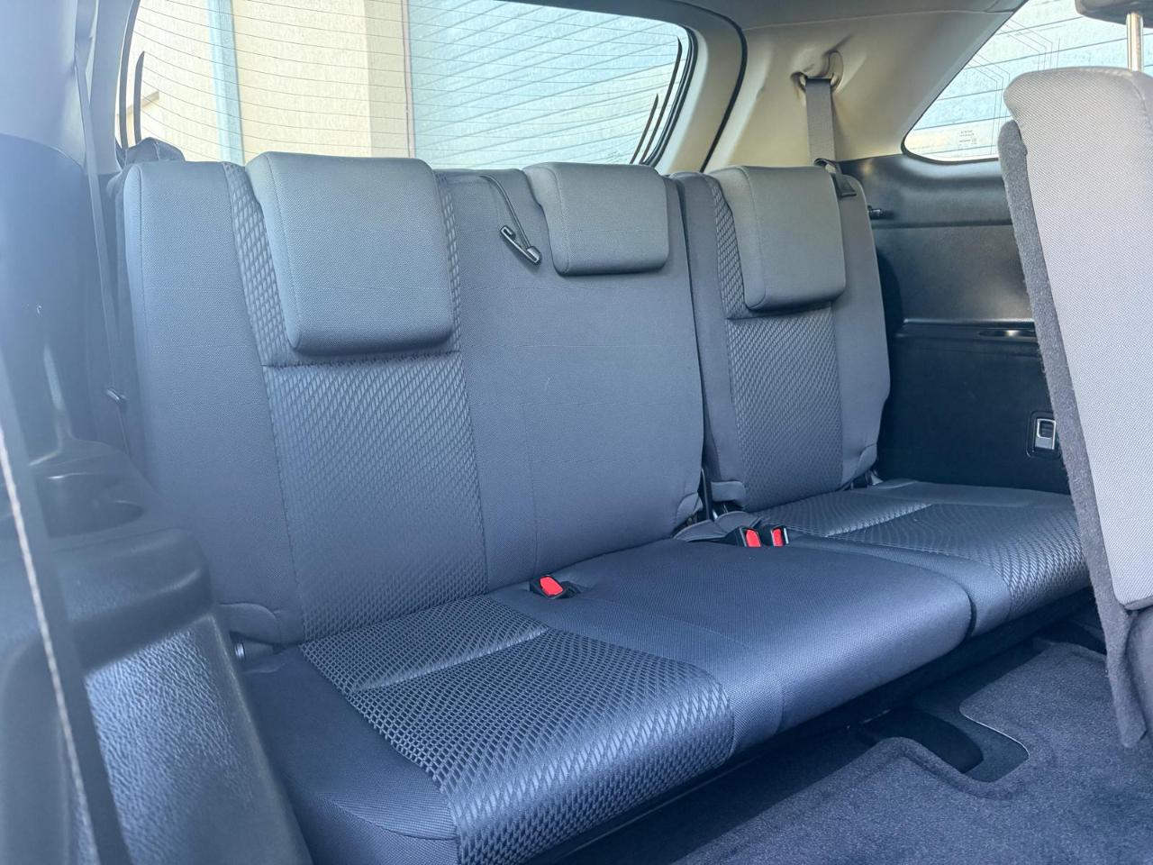 Toyota Highlander LE I4 FWD (Natl) 2019