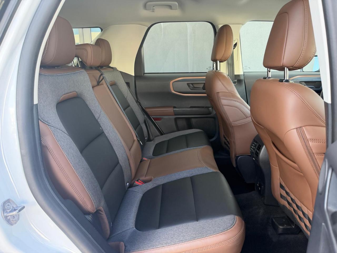 Ford Bronco Sport Outer Banks 4x4 2024