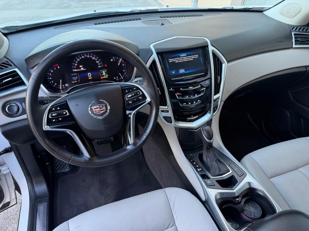 Cadillac SRX FWD 4dr Base 2015