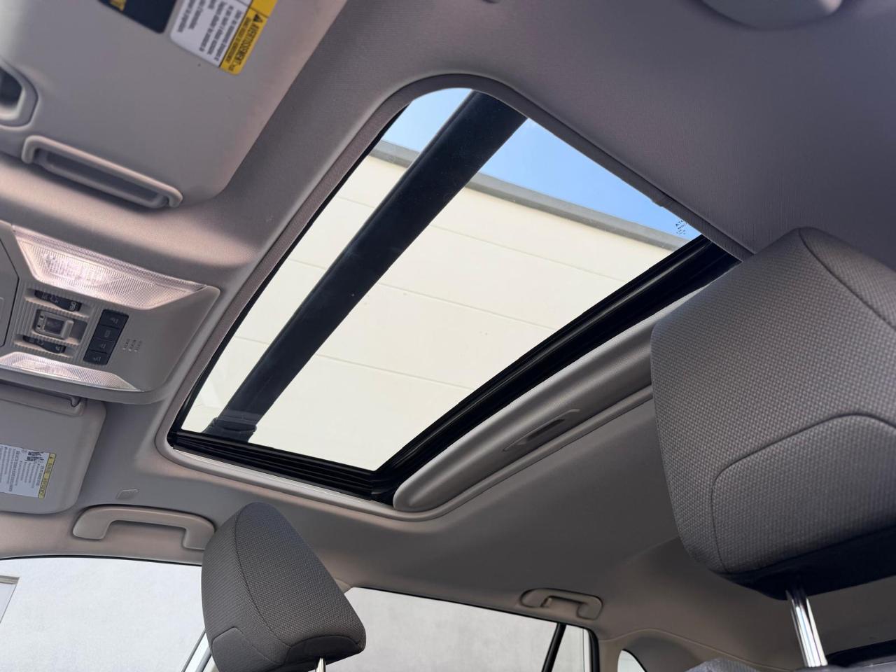 Toyota RAV4 XLE FWD (Natl) 2023