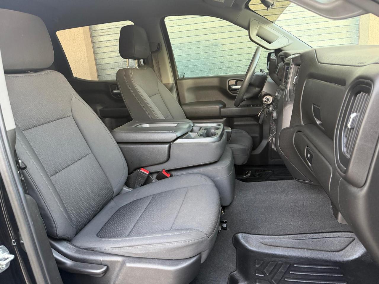 Chevrolet Silverado 1500 2WD Crew Cab 147" Custom 2021