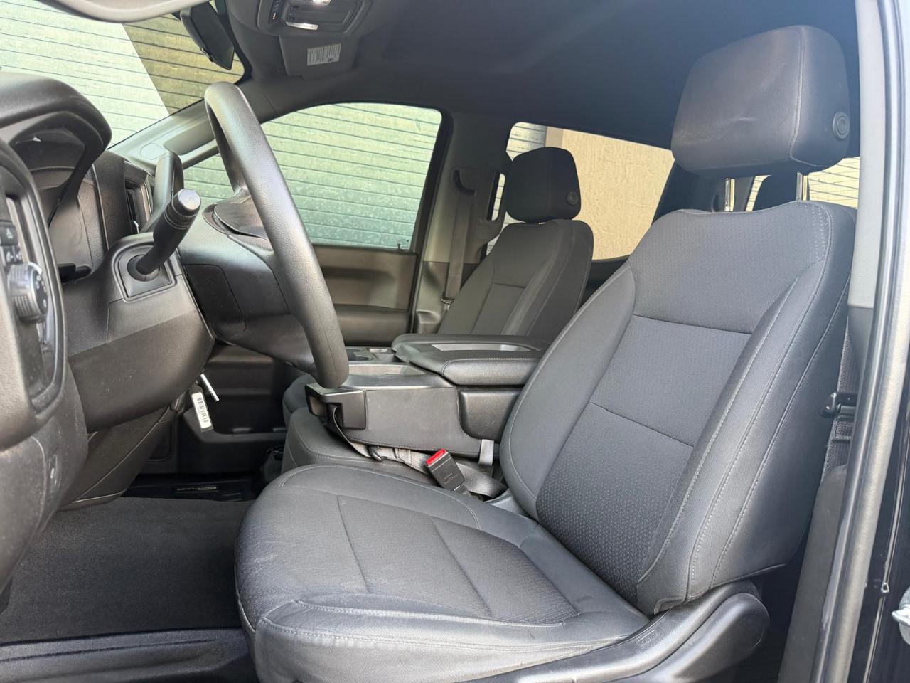 Chevrolet Silverado 1500 2WD Crew Cab 147" Custom 2021