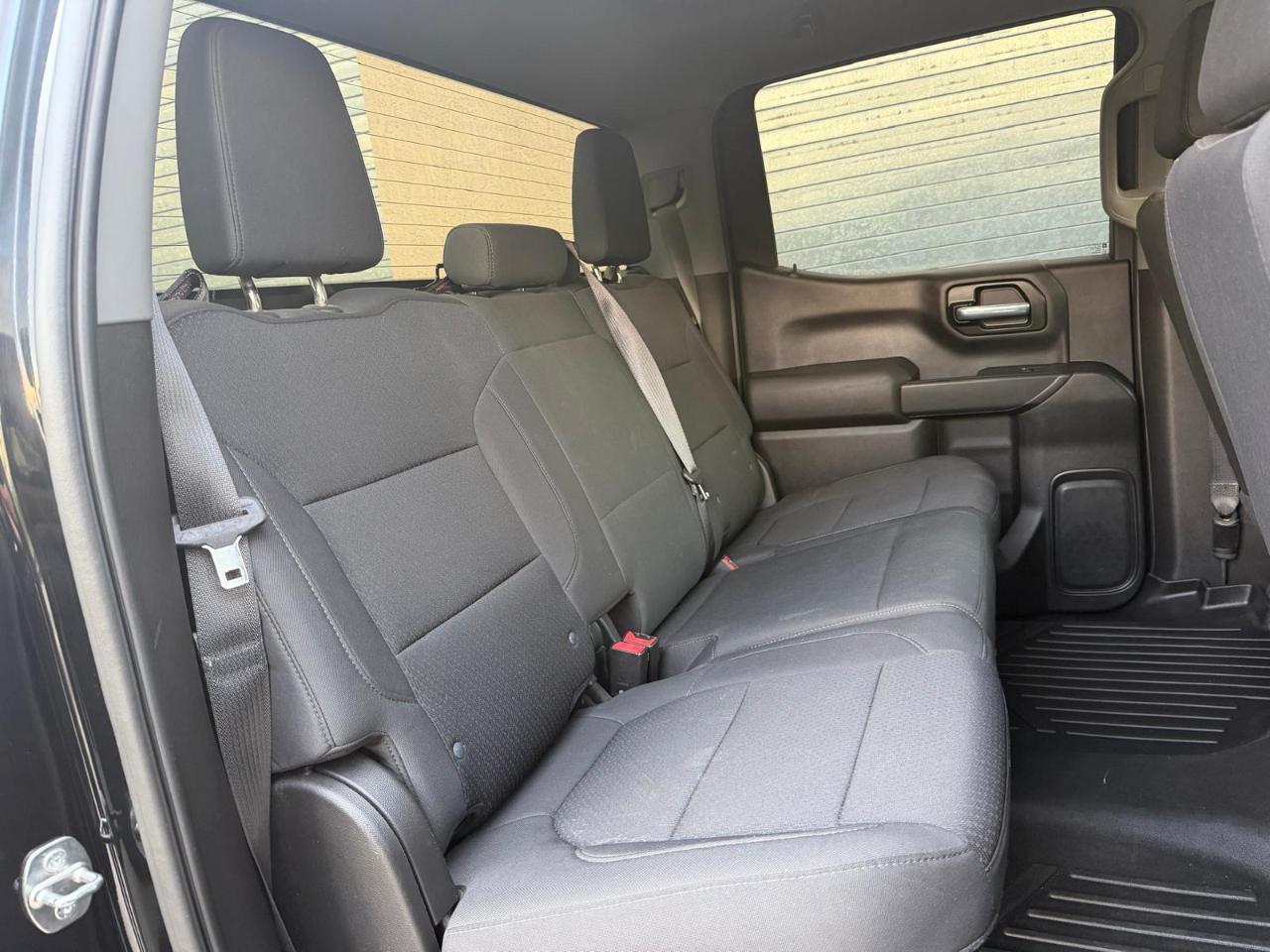 Chevrolet Silverado 1500 2WD Crew Cab 147" Custom 2021