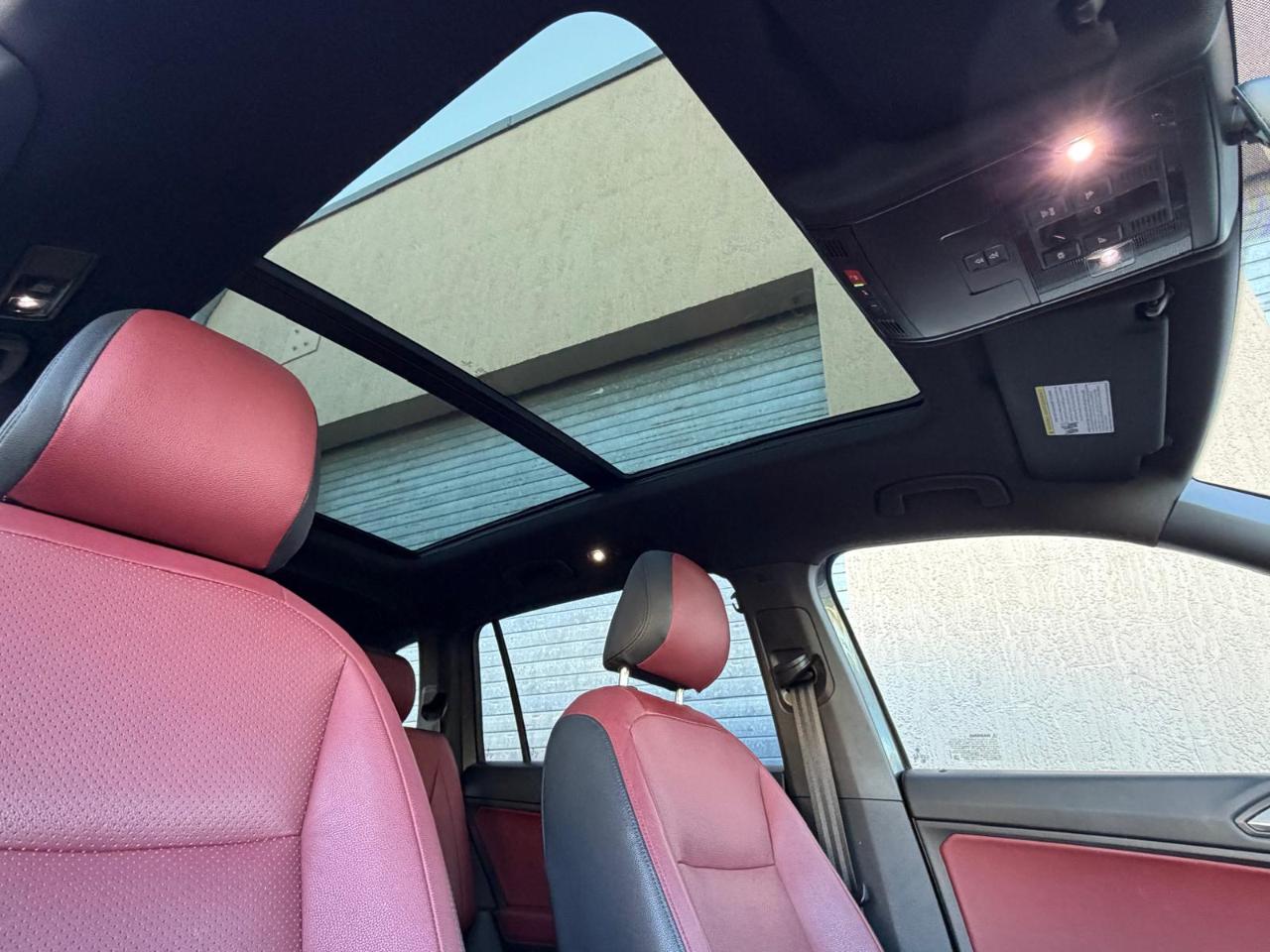 Volkswagen Tiguan 2.0T SE R-Line Black FWD 2021