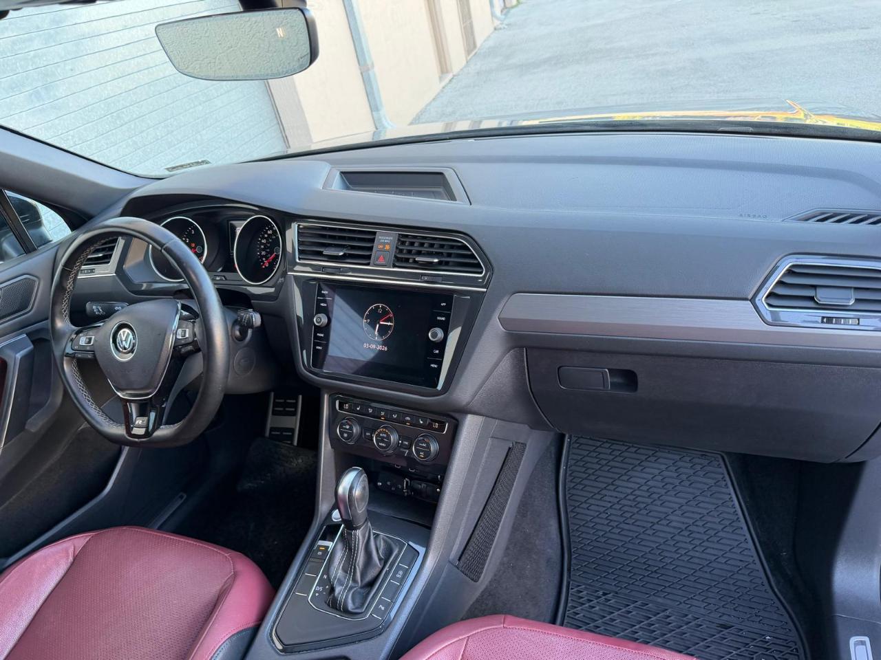 Volkswagen Tiguan 2.0T SE R-Line Black FWD 2021