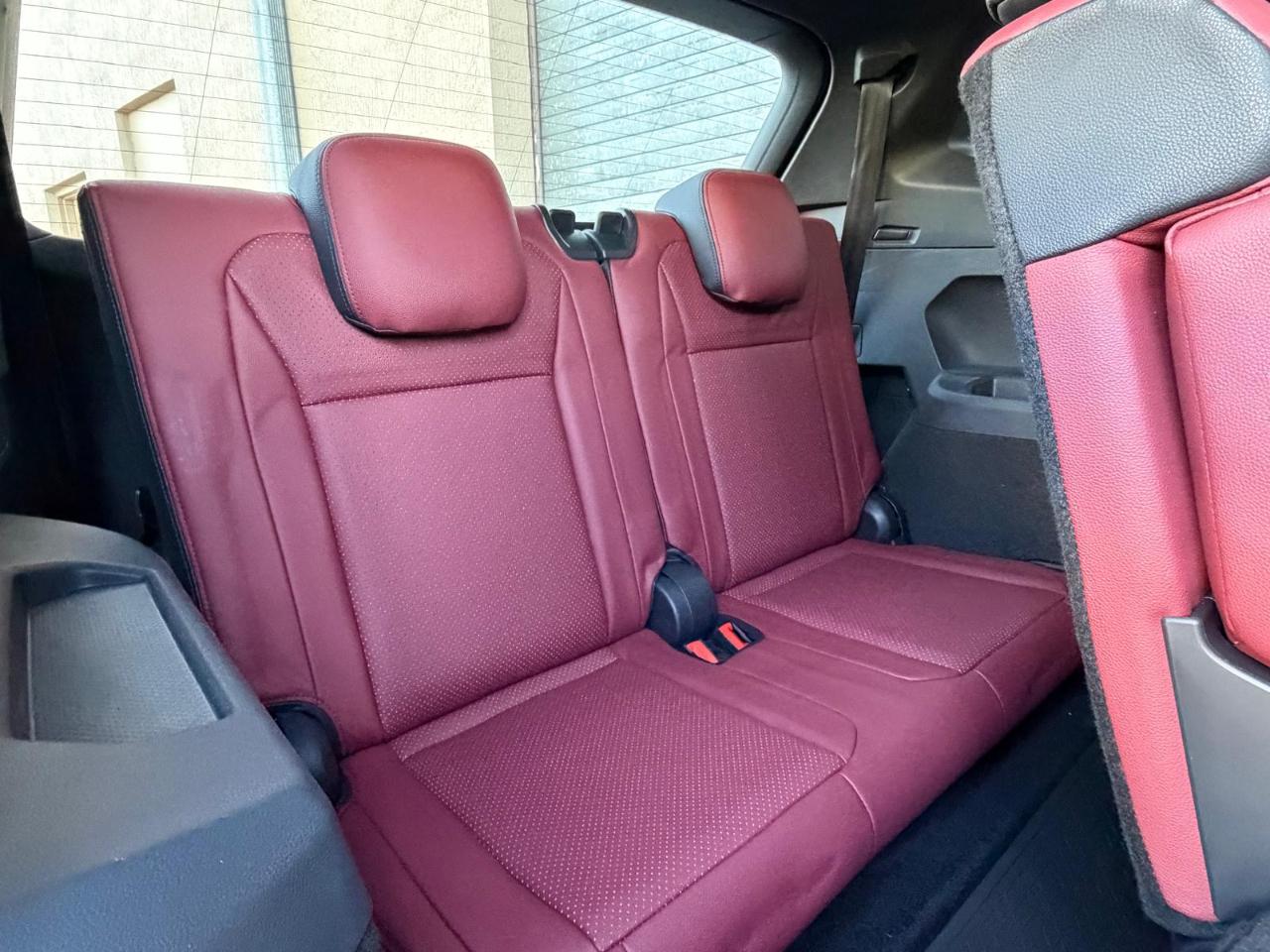 Volkswagen Tiguan 2.0T SE R-Line Black FWD 2021