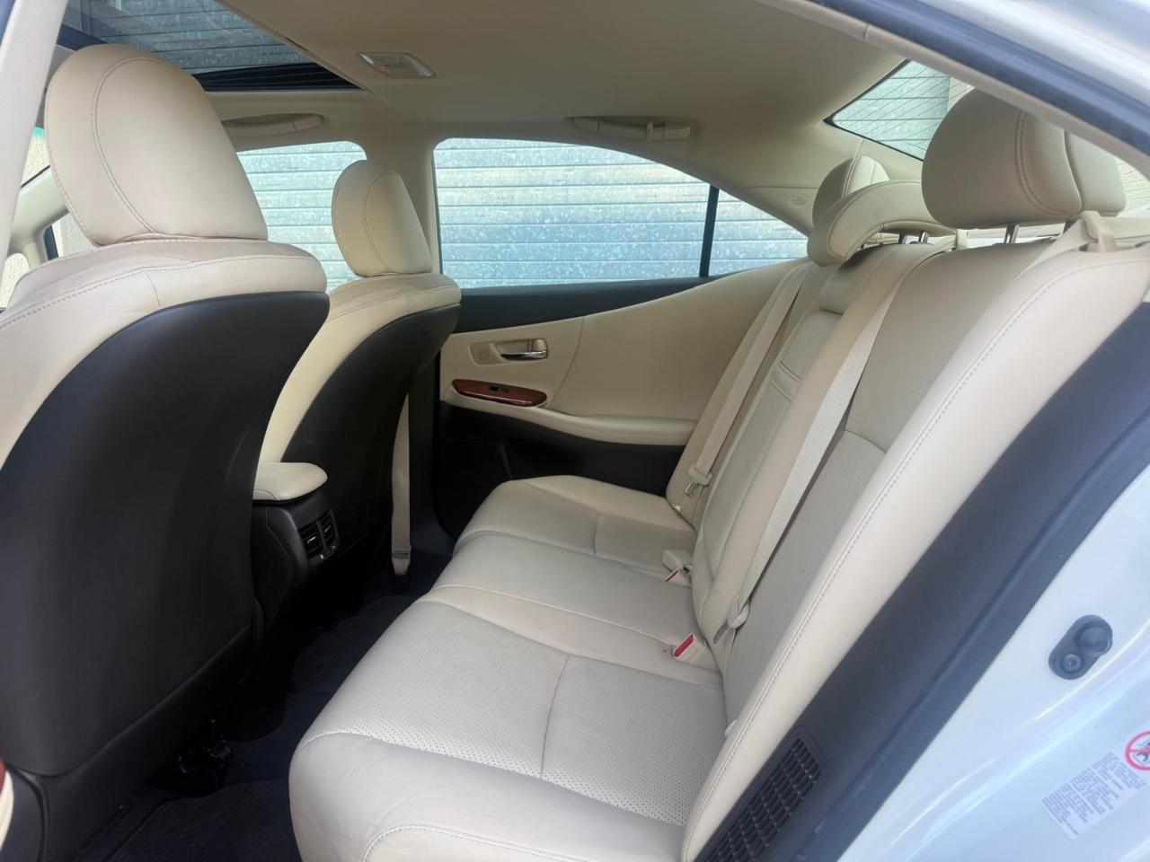 Lexus HS 250h 4dr Sdn Hybrid 2010