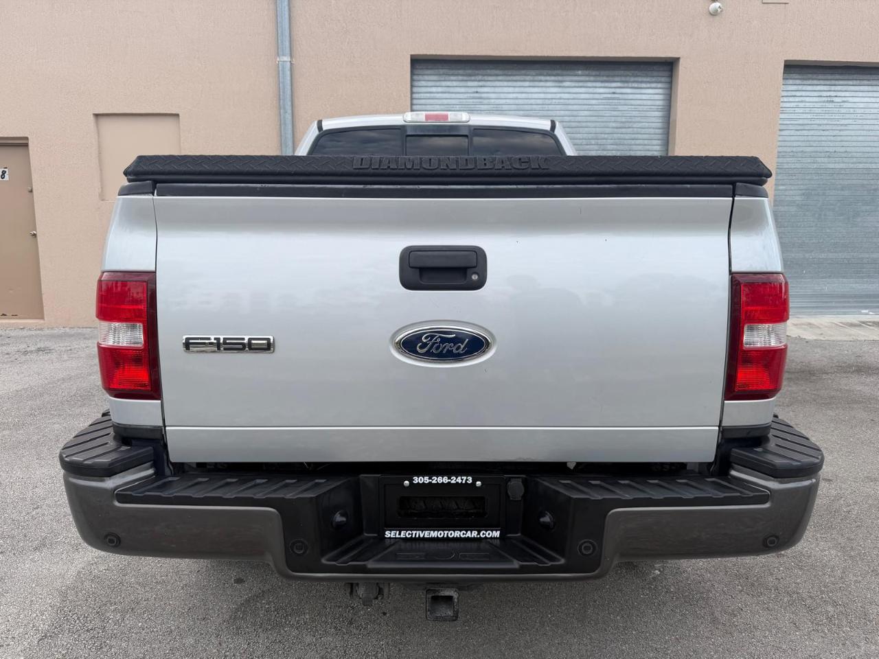 Ford F-150 Supercab Flareside 145" XLT 4WD 2005