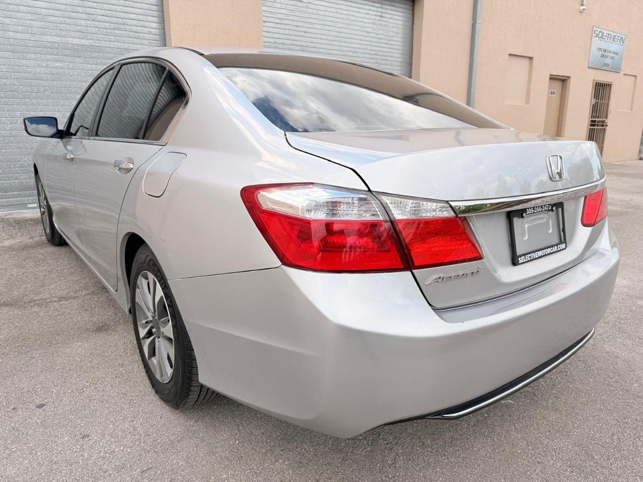 Honda Accord Sdn 4dr I4 CVT LX 2013