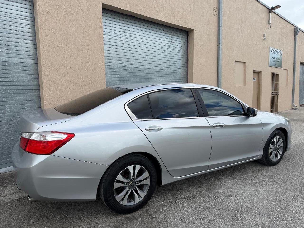 Honda Accord Sdn 4dr I4 CVT LX 2013