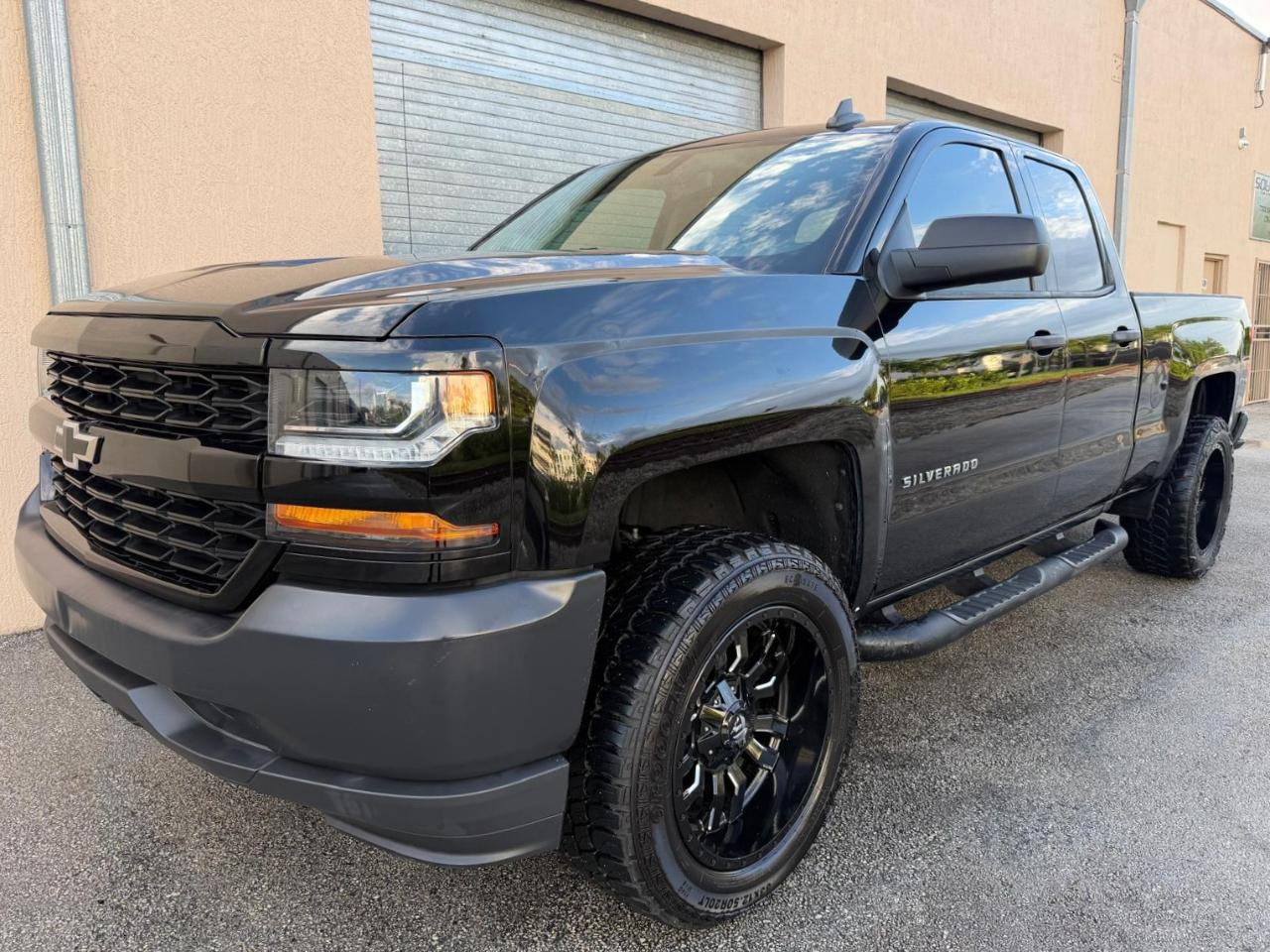 Chevrolet Silverado 1500 2WD Double Cab 143.5" Work Truck 2017