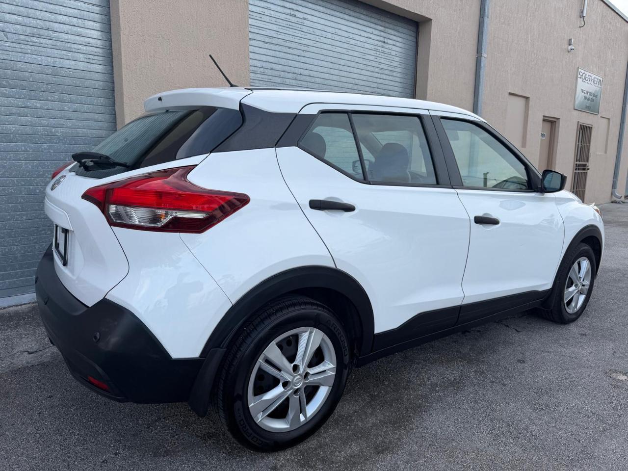 Nissan Kicks S FWD 2020
