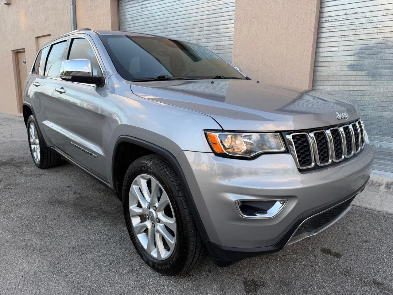 Jeep Grand Cherokee Limited 4x2 2017