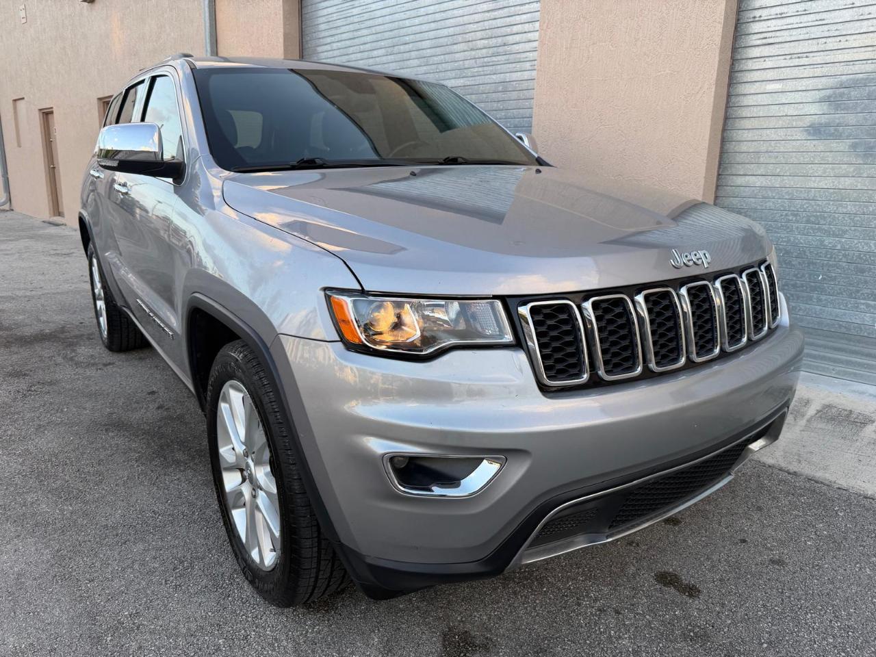 Jeep Grand Cherokee Limited 4x2 2017