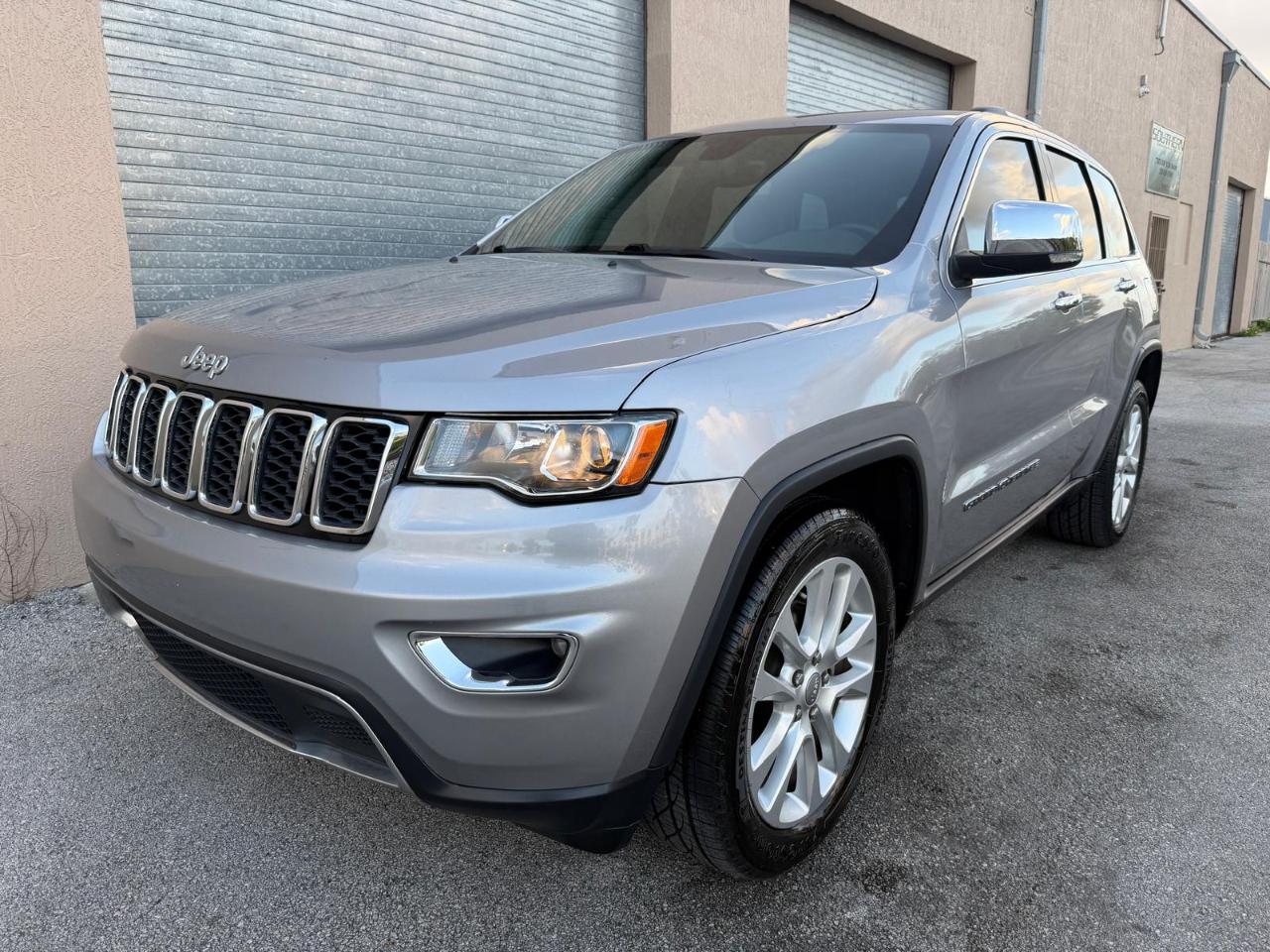 Jeep Grand Cherokee Limited 4x2 2017