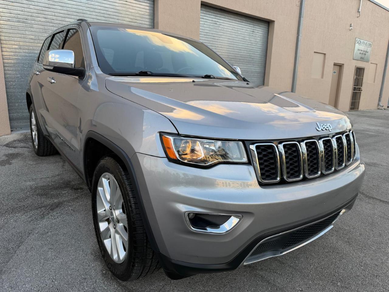 Jeep Grand Cherokee Limited 4x2 2017