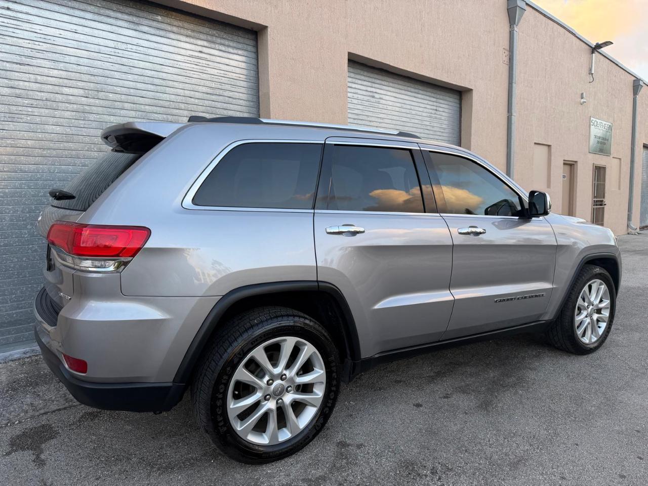 Jeep Grand Cherokee Limited 4x2 2017