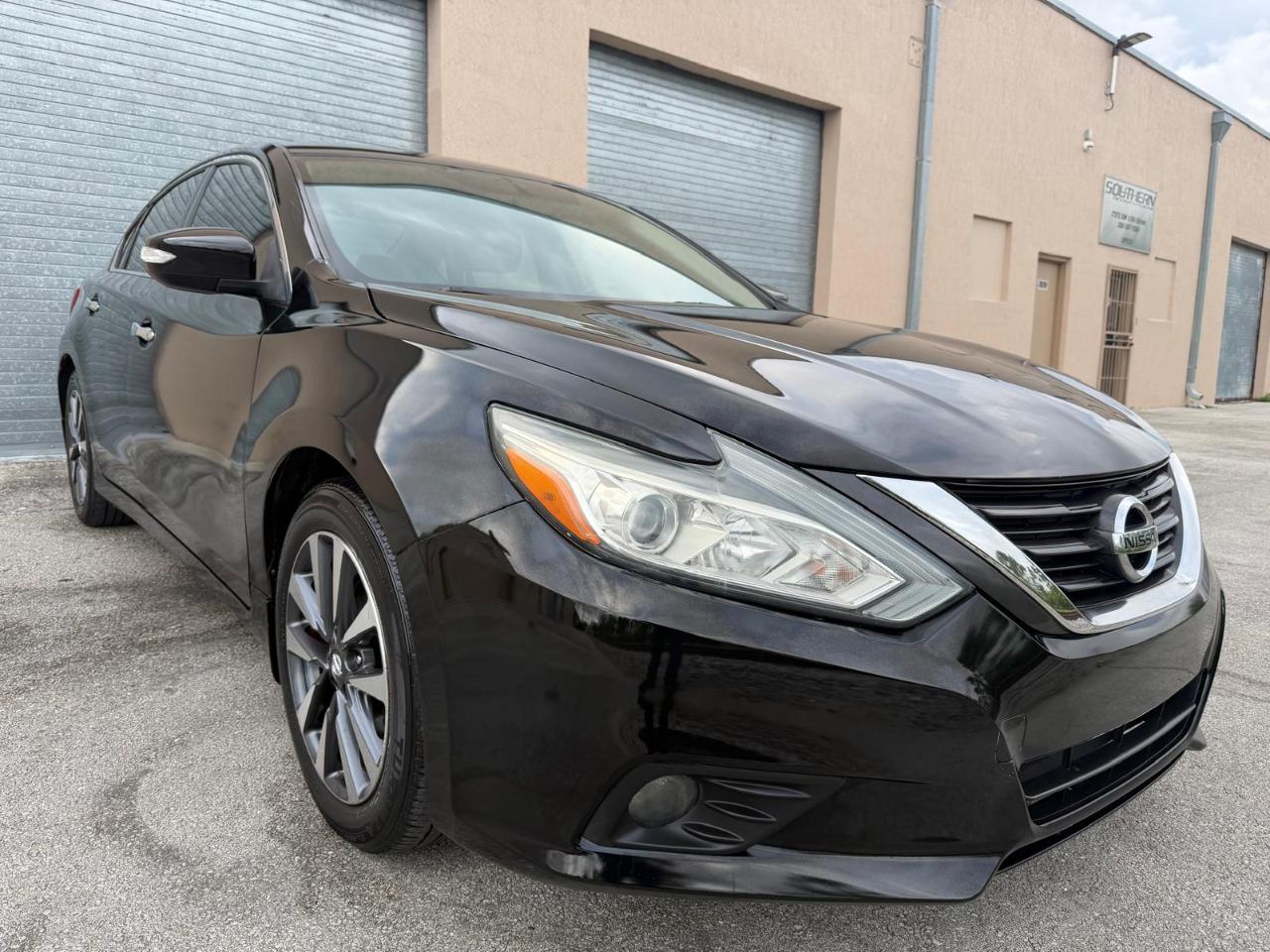 Nissan Altima 4dr Sdn I4 2.5 SV 2016