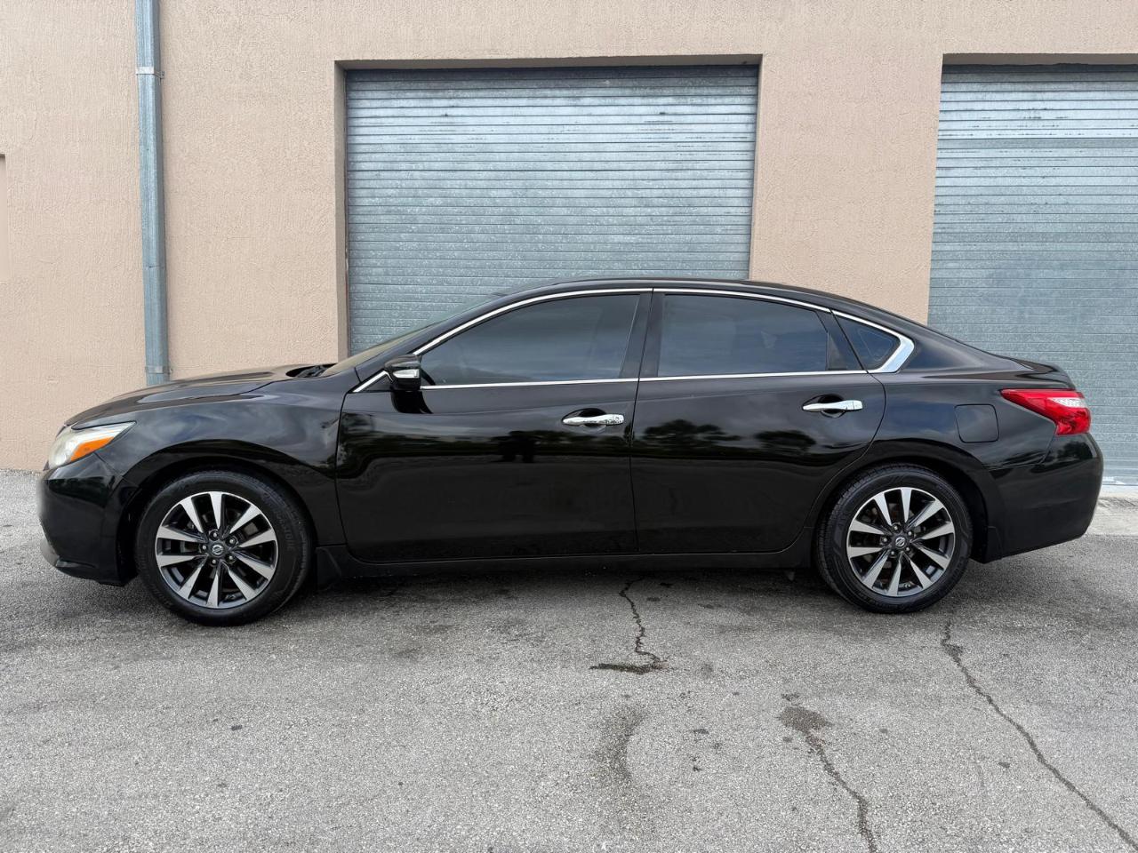 Nissan Altima 4dr Sdn I4 2.5 SV 2016