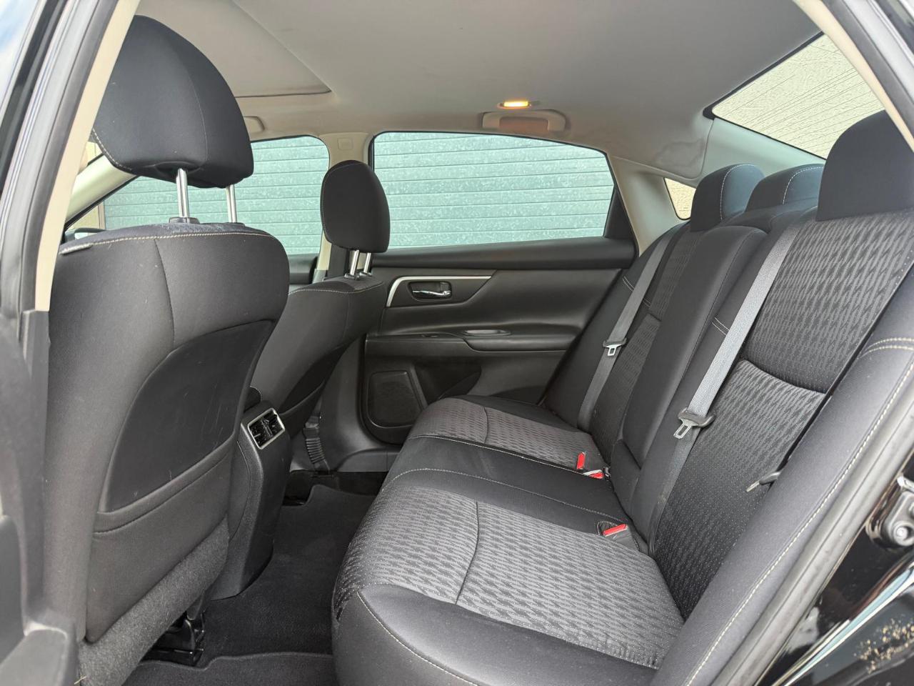 Nissan Altima 4dr Sdn I4 2.5 SV 2016