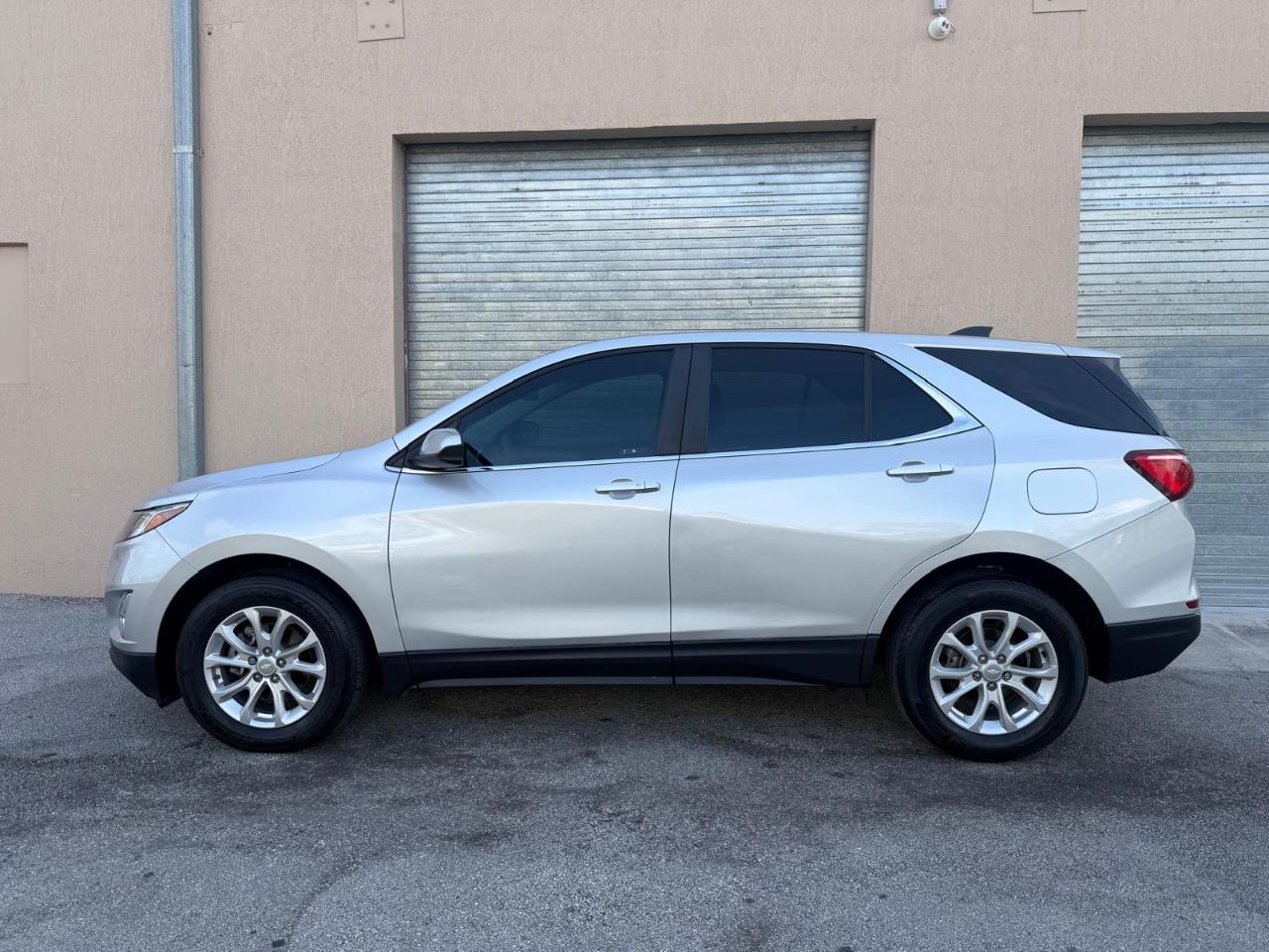 Chevrolet Equinox FWD 4dr LT w/1LT 2021