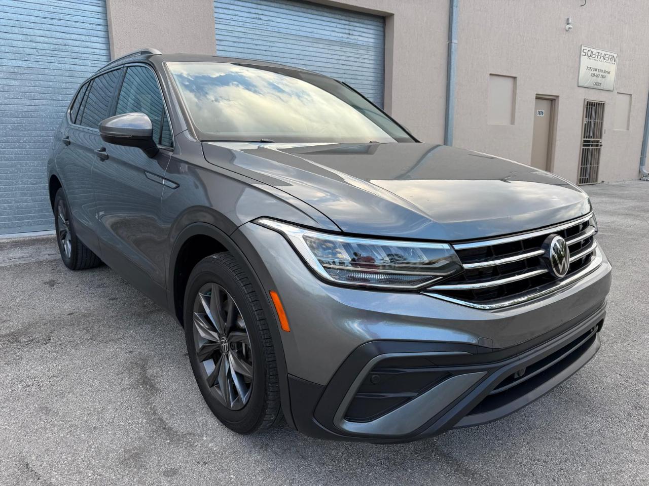 Volkswagen Tiguan 2.0T SE FWD 2022