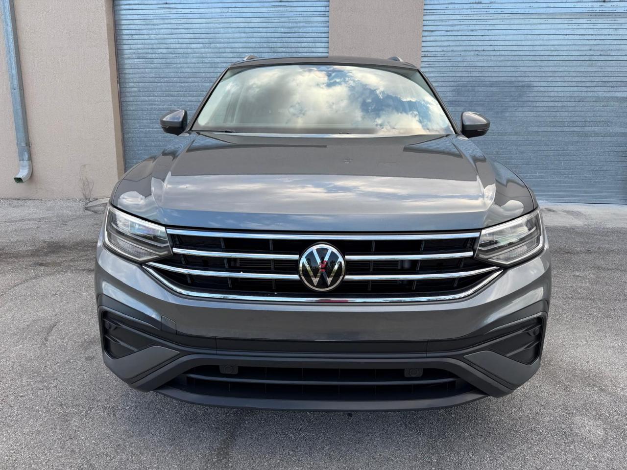 Volkswagen Tiguan 2.0T SE FWD 2022