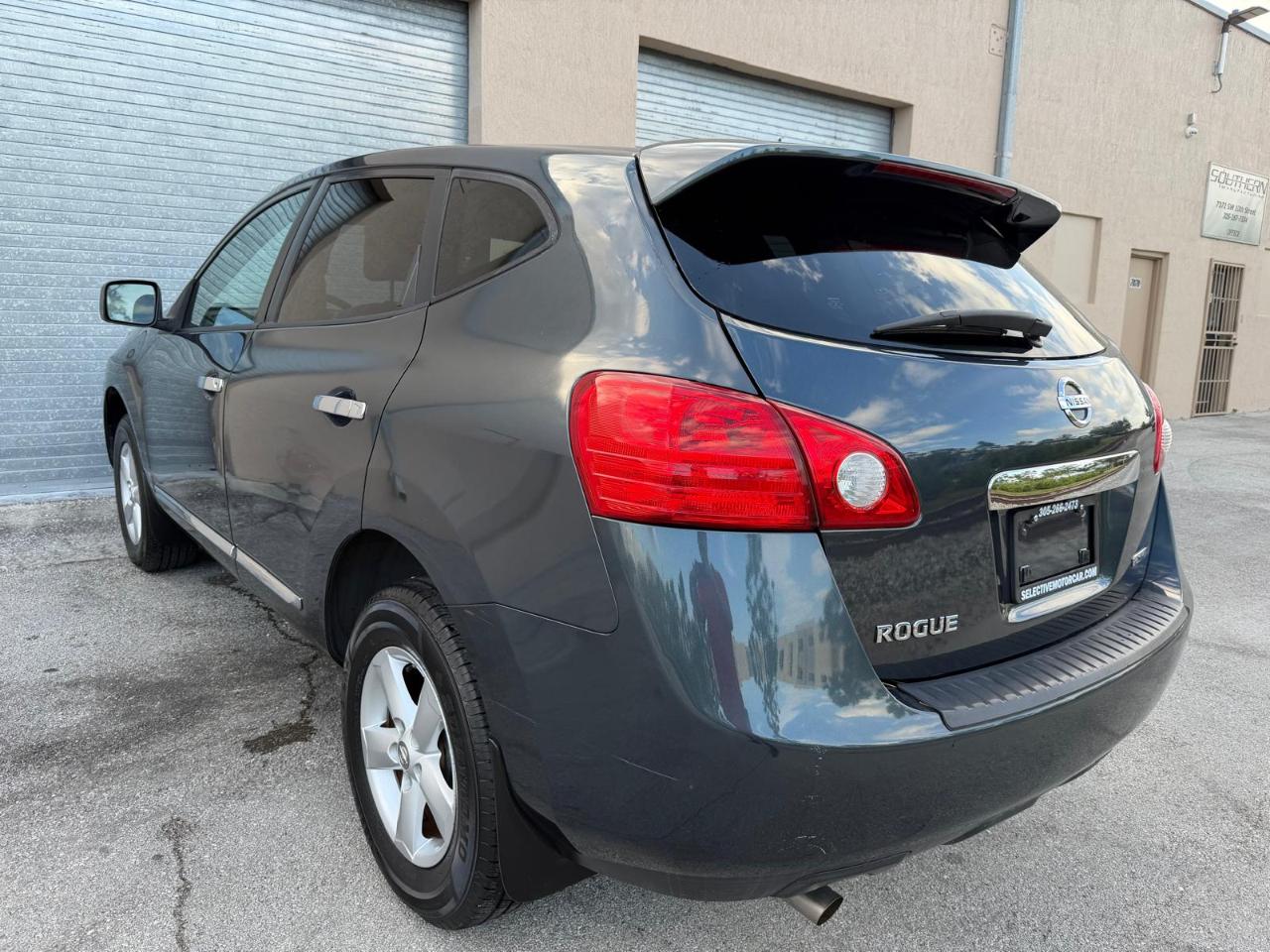 Nissan Rogue FWD 4dr S 2012