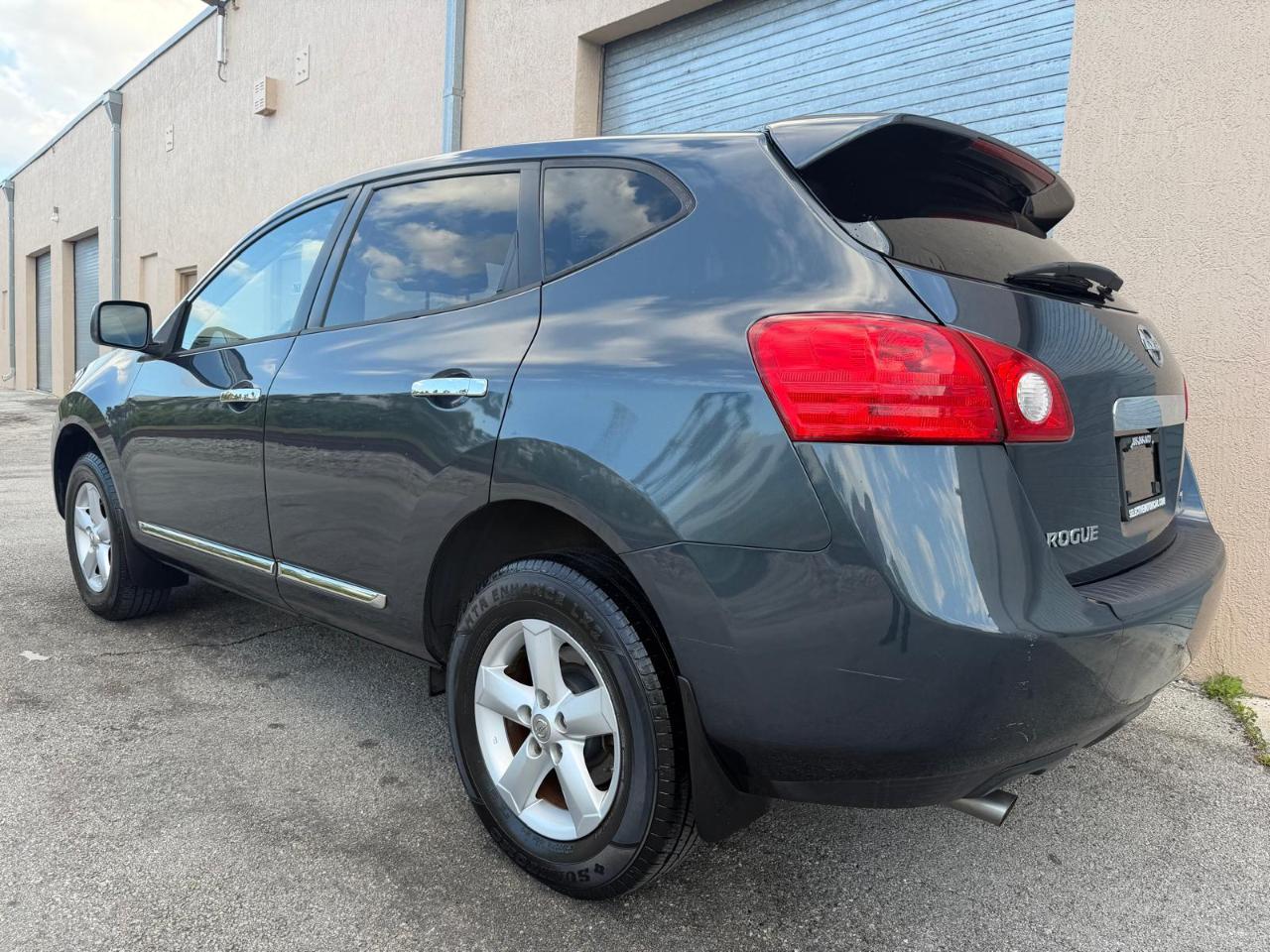Nissan Rogue FWD 4dr S 2012