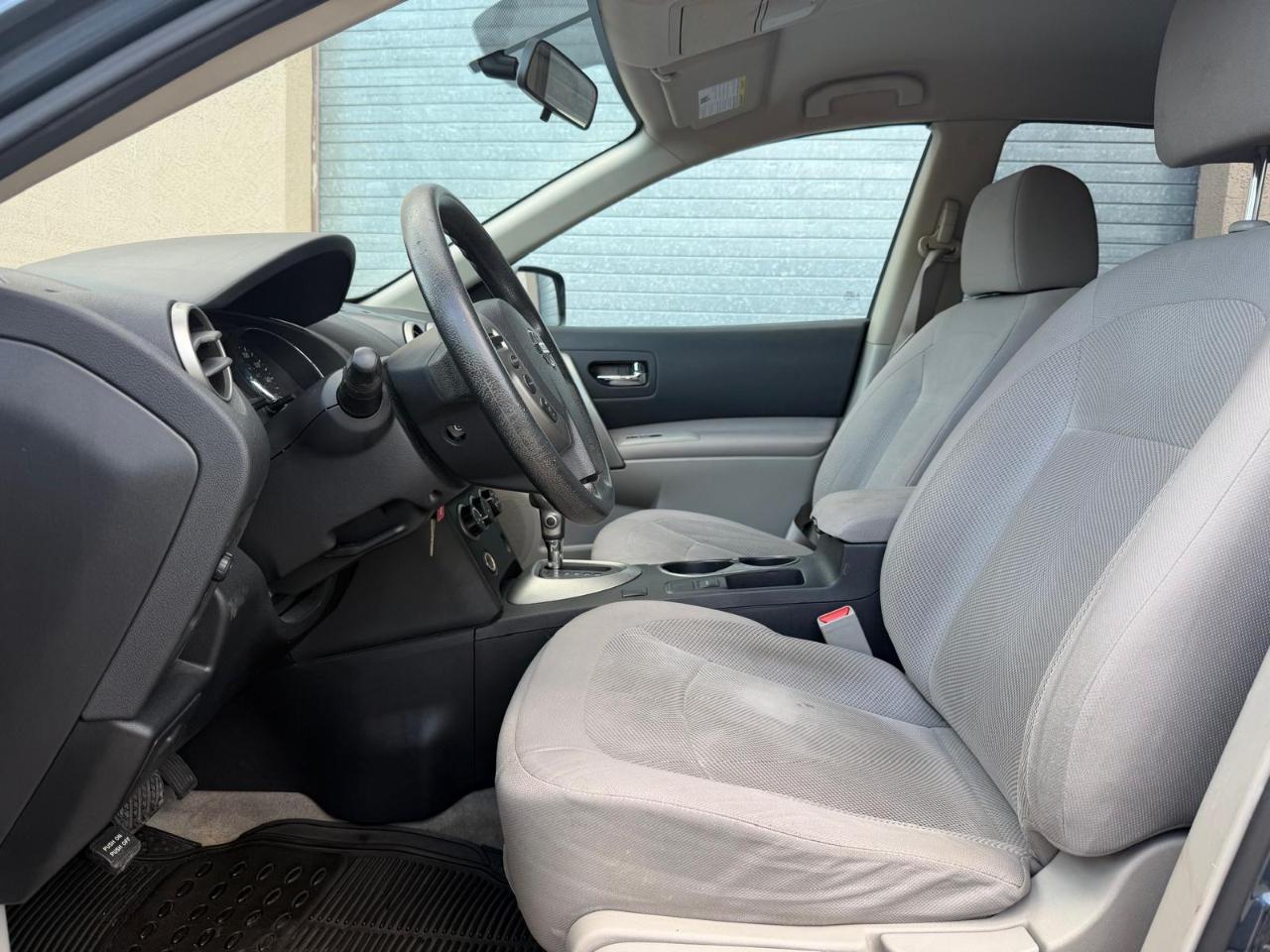 Nissan Rogue FWD 4dr S 2012