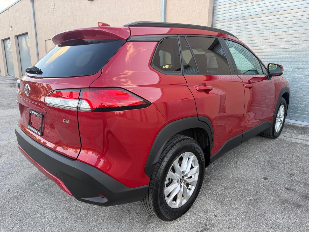 Toyota Corolla Cross LE 2WD (Natl) 2024