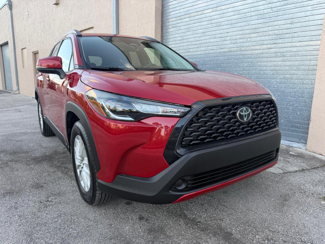 Toyota Corolla Cross LE 2WD (Natl) 2024