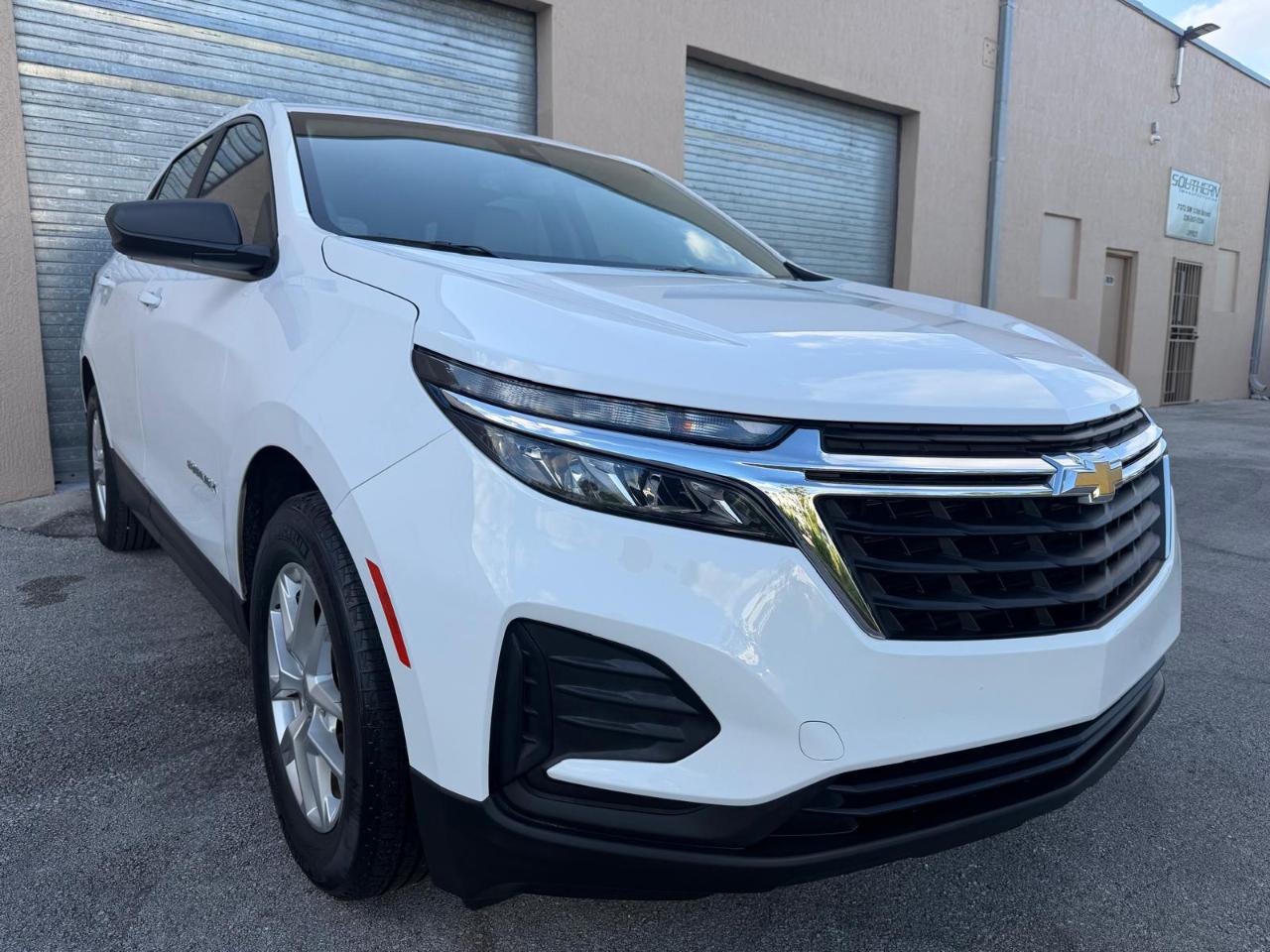 Chevrolet Equinox FWD 4dr LS w/1LS 2023