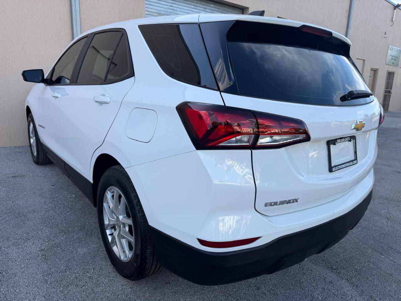 Chevrolet Equinox FWD 4dr LS w/1LS 2023