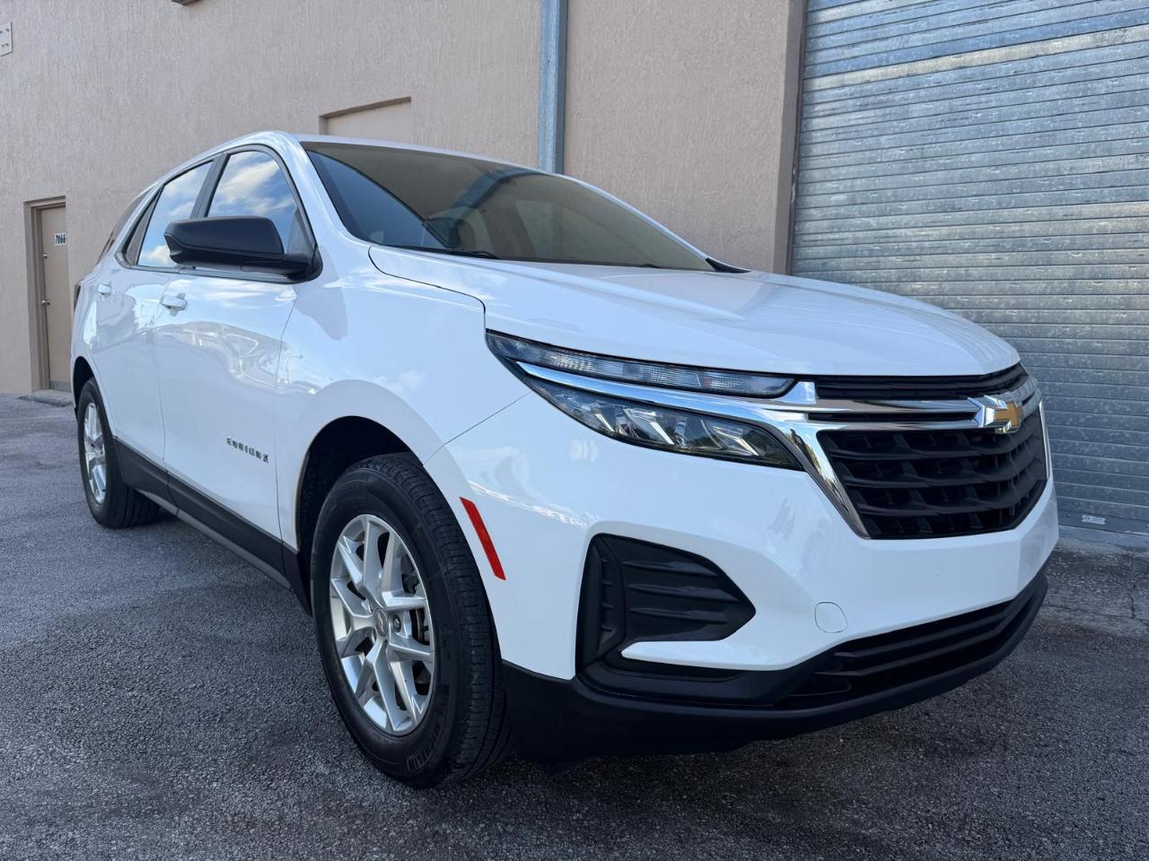 Chevrolet Equinox FWD 4dr LS w/1LS 2023