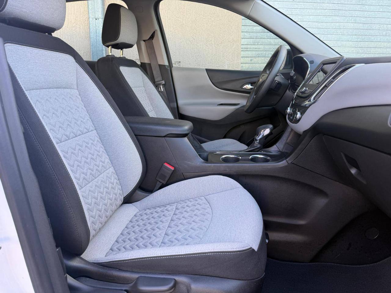 Chevrolet Equinox FWD 4dr LS w/1LS 2023