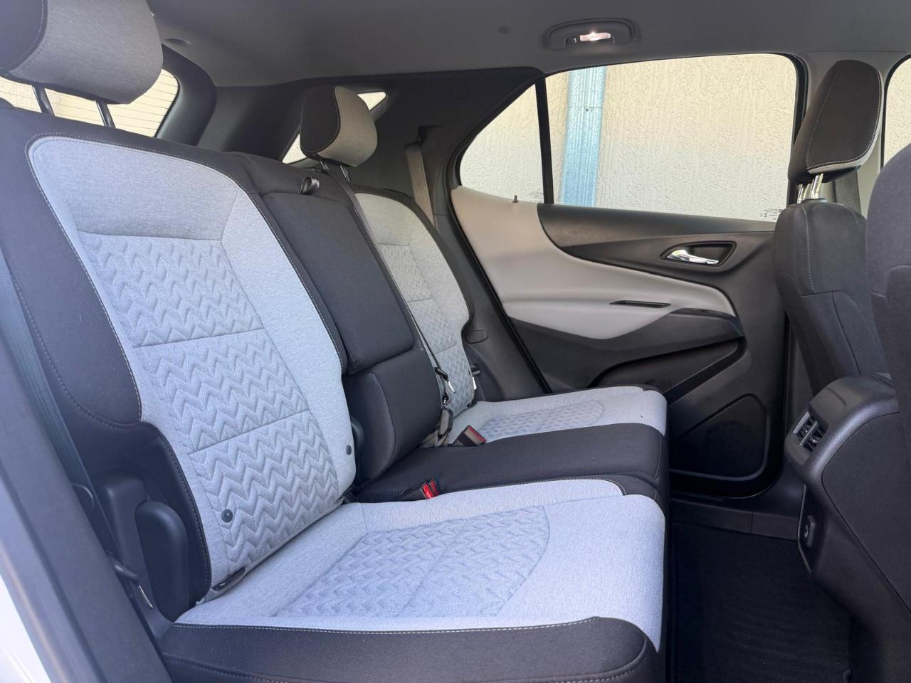 Chevrolet Equinox FWD 4dr LS w/1LS 2023