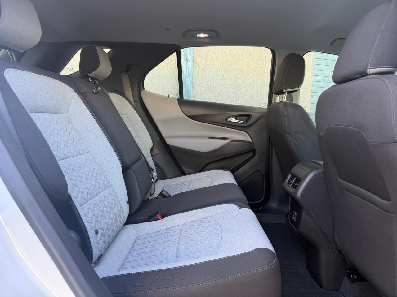 Chevrolet Equinox FWD 4dr LS w/1LS 2023