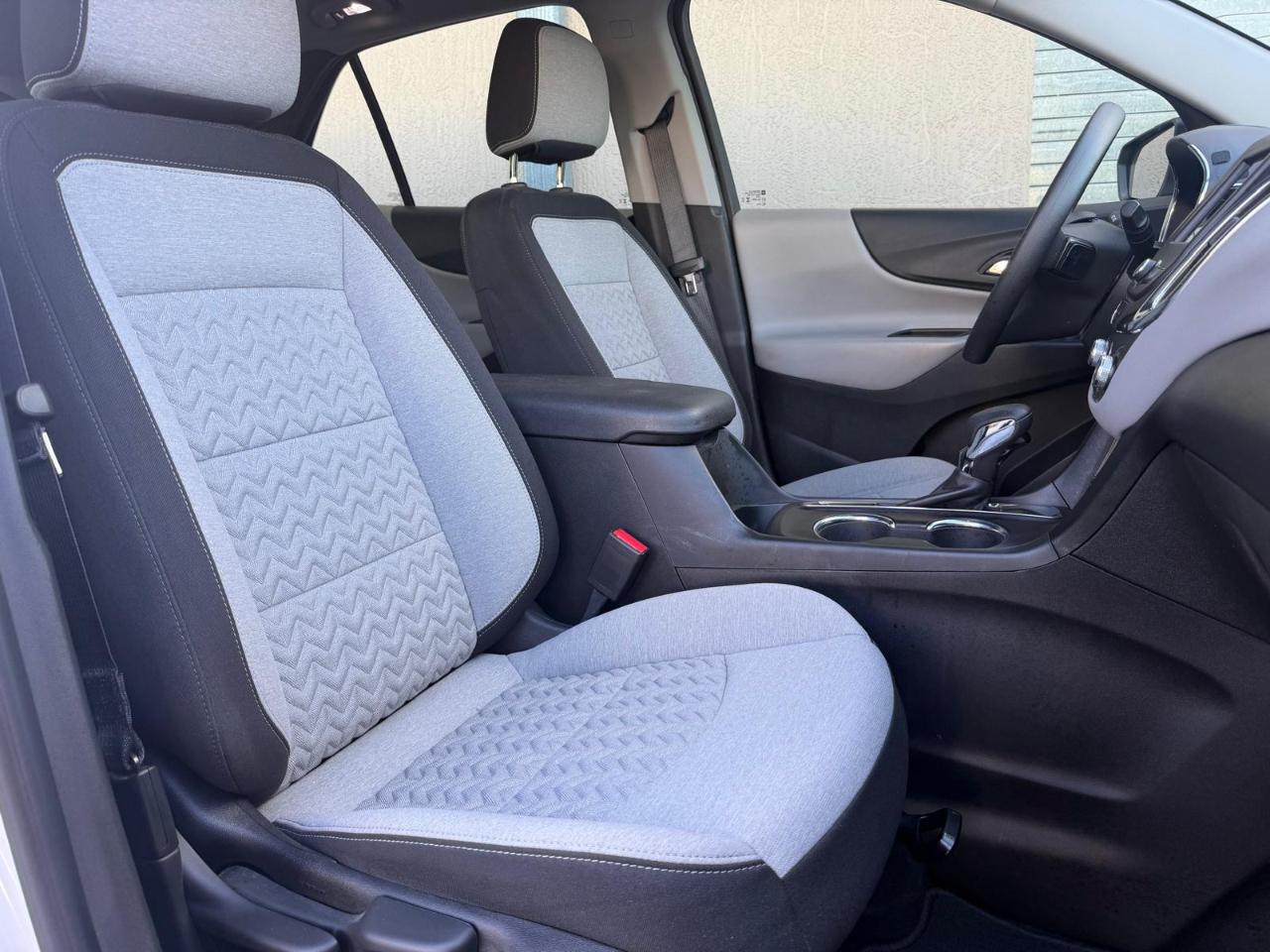 Chevrolet Equinox FWD 4dr LS w/1LS 2023