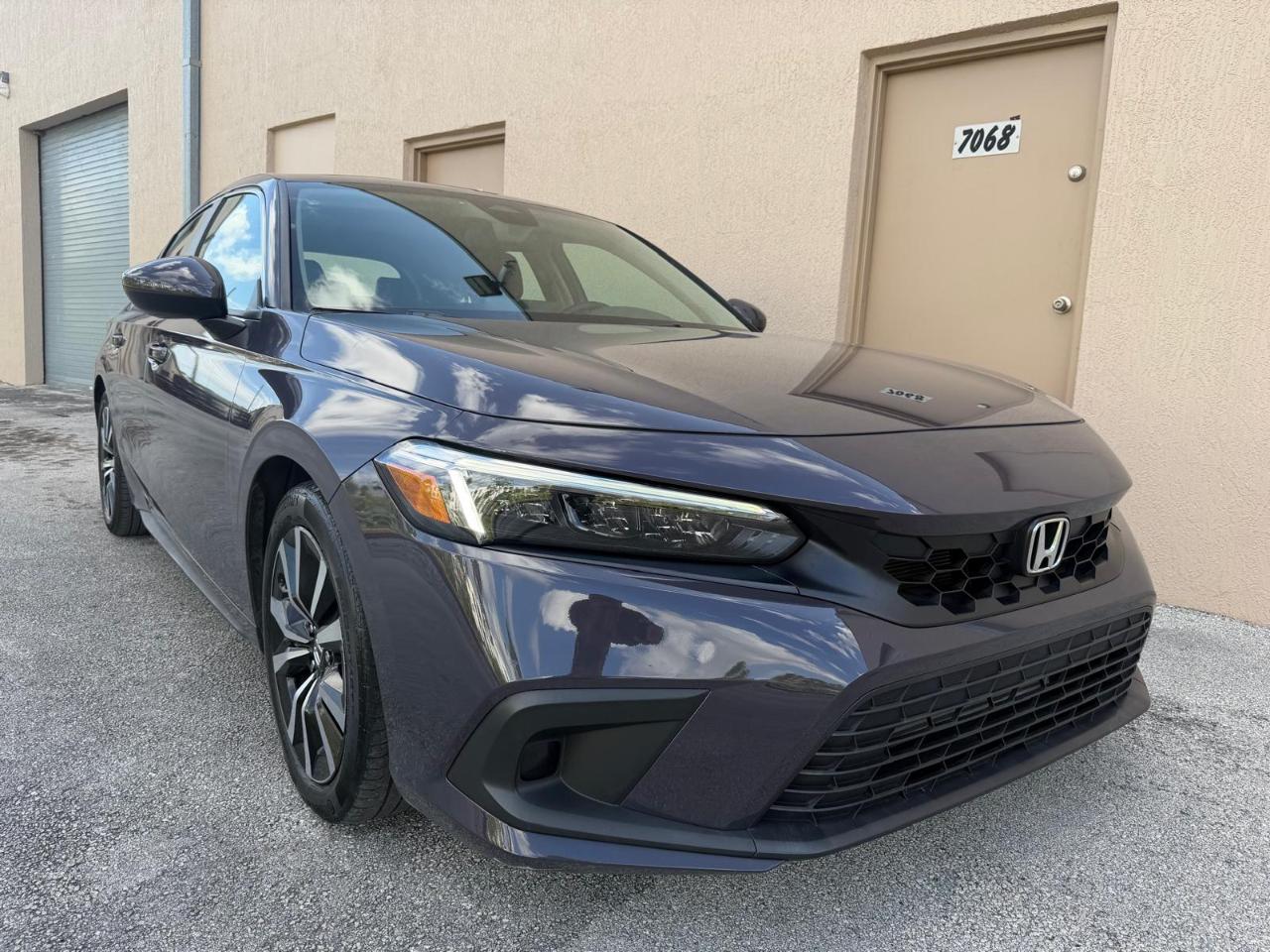 Honda Civic Hatchback EX-L CVT 2024