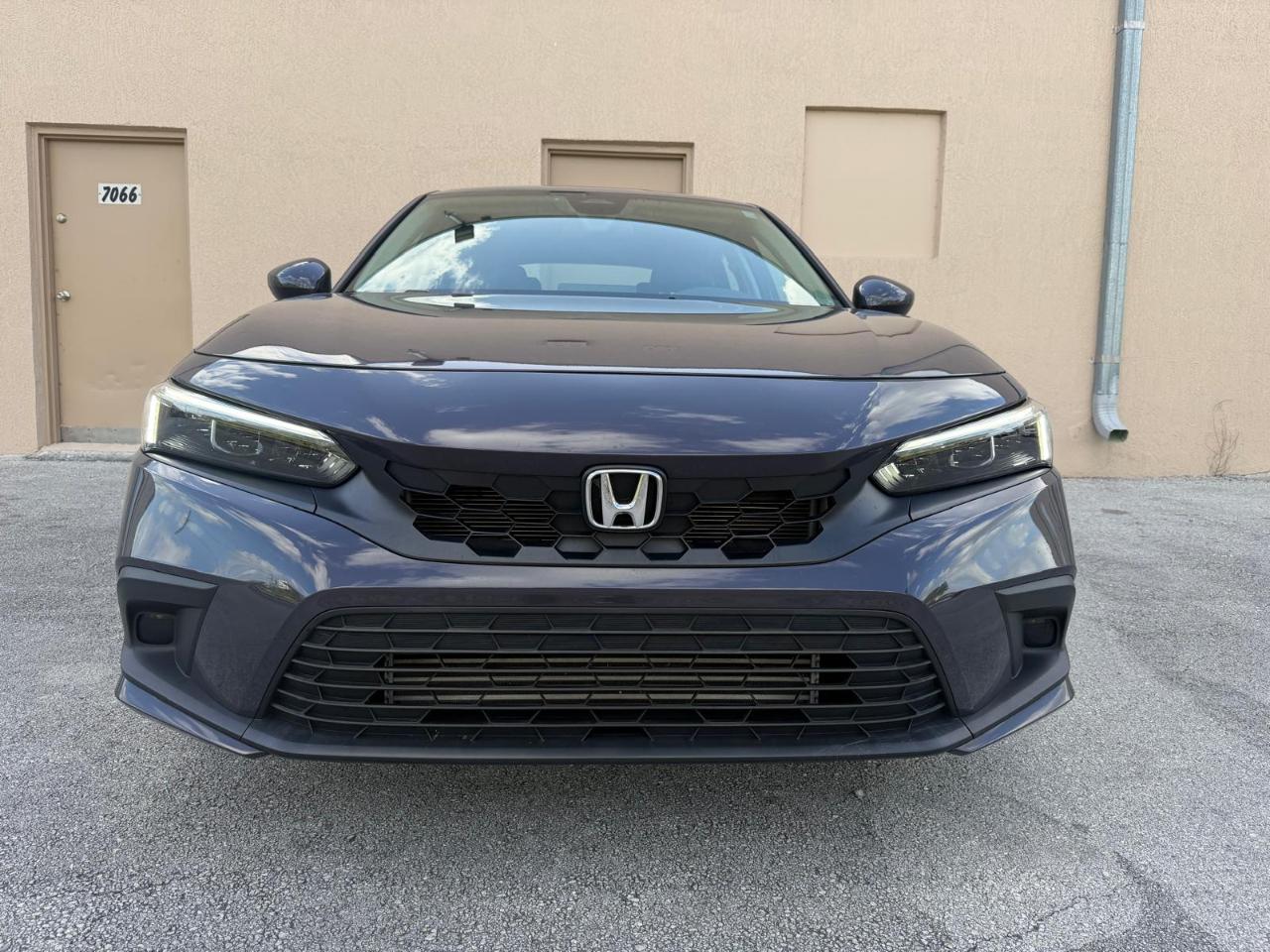 Honda Civic Hatchback EX-L CVT 2024
