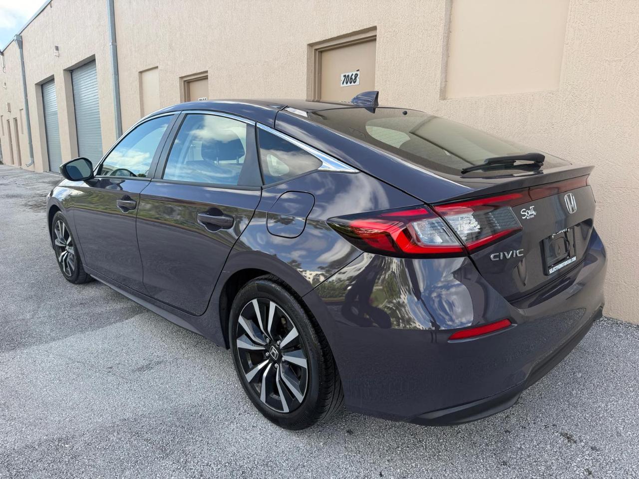 Honda Civic Hatchback EX-L CVT 2024