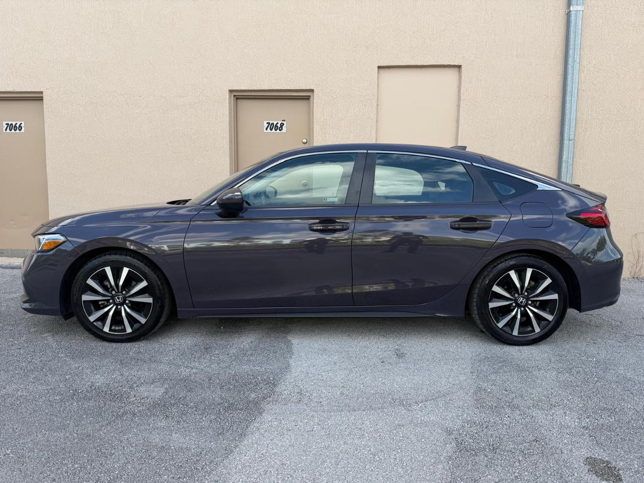 Honda Civic Hatchback EX-L CVT 2024